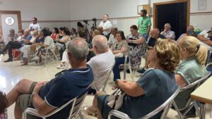 Una de las principales reivindicaciones es que “estemos coordinados Atención Primaria, CHARE y nuestra Área Hospitalaria porque hay pacientes que por sus patologías es fundamental la coordinación de los tres niveles”.