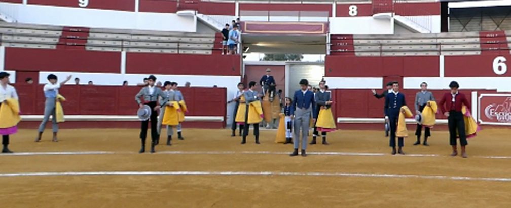 Esta cuarta edición se celebrará los días 14, 15 y 22 de junio, en la plaza de toros de Utrera. Los Festejos tienen carácter gratuito y las invitaciones pueden recogerse en la Casa de Cultura de Utrera.