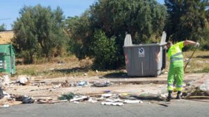 Esta norma obliga a los ayuntamientos a tener una tasa "específica" y "no deficitaria" para cubrir el coste íntegro de la gestión de residuos