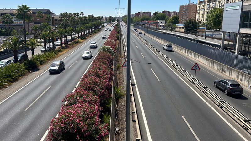 La actuación incluye ampliar y deprimir la calzada y remodelar dos enlaces para mejorar la seguridad vial y reducir el ruido del tráfico
