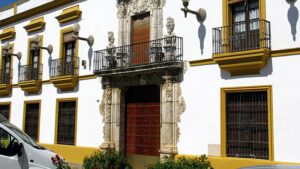 En palabras del concejal de Hacienda, Juan Antonio Plata, una de las características fundamentales de este Presupuesto es que “está ajustado a la realidad en cuanto a ingresos y gastos se refiere”