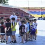 iniciativa lúdico-deportiva organizada por el Ayuntamiento palaciego y el Club de Tenis y Pádel Manolo Cabeza