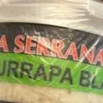Se trata de la Zurrapa Blanca Lote 211123 y fecha de caducidad 21/11/2024 de la marca Embutidos La Serrana, S.L. de Olvera
