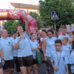 Tanto marchadores como corredores llevaron a cabo un recorrido de aproximadamente 14 kilómetros
