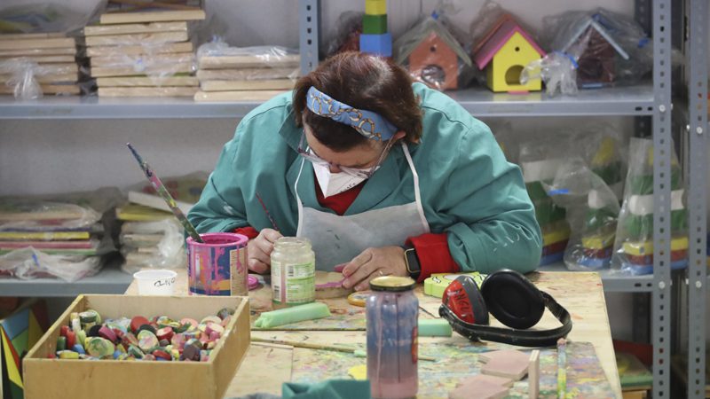 Esta línea de ayudas beneficia a casi un millón de personas gracias a proyectos de intervención social de distintos ámbitos en Andalucía