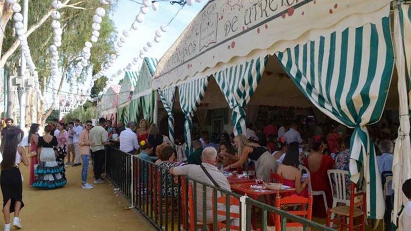 Durante los días de Feria se han previsto seis zonas de aparcamiento, con una cuota voluntaria por aparcamiento de 1,5 euros por día