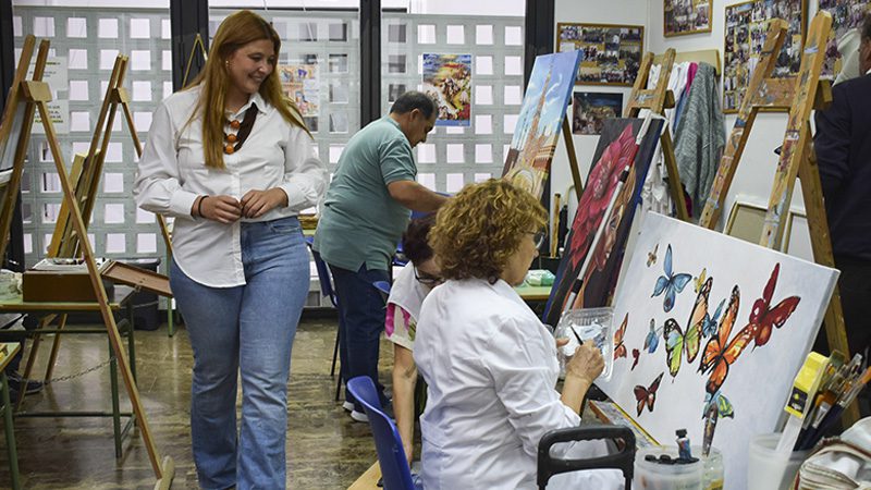 Comienzan los Talleres de Igualdad de Los Palacios y Villafranca con unos 200 participantes en diferentes acciones formativas