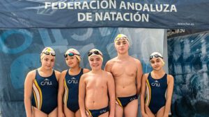 Prometedor debut para los alevines del Club Natación Utrera en el XXXIII Campeonato de Andalucía de Invierno