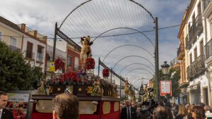 San Sebastián protagoniza la primera procesión del año en Los Palacios y Villafranca