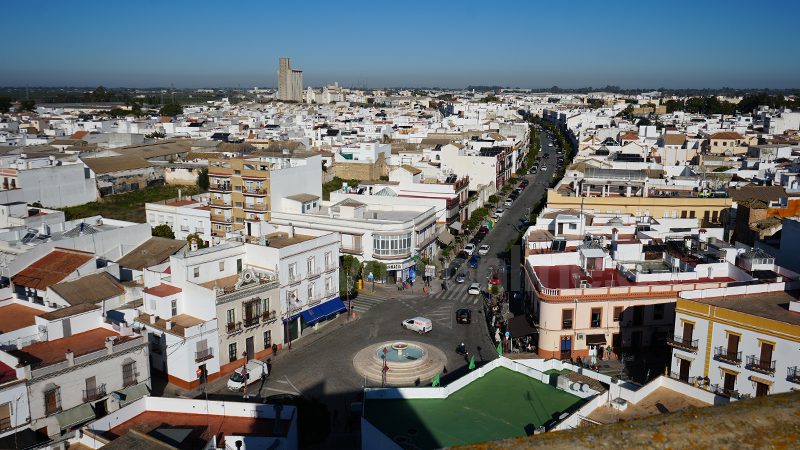 Utrera refuerza sus zonas verdes con más de 2.200 plantas y 190 árboles