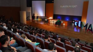 Clara Grima ofrece una charla por el Día Internacional de la Mujer y la Niña en la Ciencia