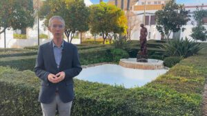 La fuente del Jardín Romántico del Ayuntamiento de Utrera vuelve a funcionar tras varios años fuera de servicio