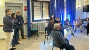 La Junta refuerza el compromiso con los mayores en la visita al Centro de Participación Activa