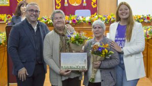 Las primeras mujeres colonas, alma de las pedanías de Los Palacios, reciben un homenaje en el 8M