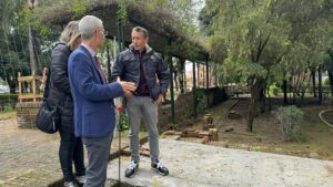 El alcalde supervisa las obras de mejora en el Parque de La Vereda