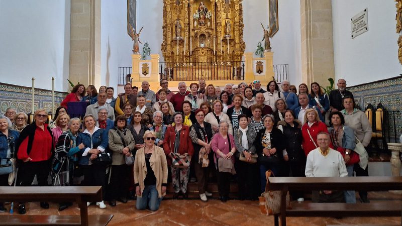 Más de 160 mayores de distintos Centros de Participación Activa celebran en Utrera el 8M