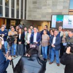 Encierro simbólico en Diputación en protesta por la reducción de ingresos a Ayuntamientos