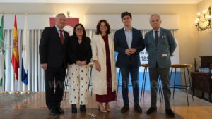 El Aula de la Experiencia vive un momento de auge: Utrera y otros 13 municipios lo celebran en Espartinas
