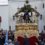Utrera celebra un Domingo de Ramos completo con sus tres hermandades en la calle