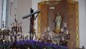 El Lunes Santo en Utrera, marcado por la lluvia