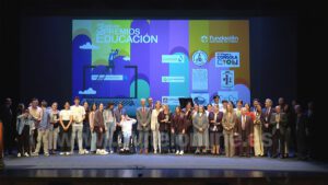 Los IV Premios Educación arrancan motores con una conferencia sobre Inteligencia Artificial