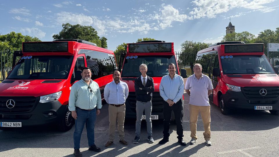 Nuevos autobuses urbanos en Utrera con mejoras tecnológicas y sostenibles
