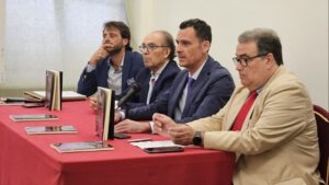 Utrera acoge la presentación del libro de Manolo Viera sobre Morante de la Puebla