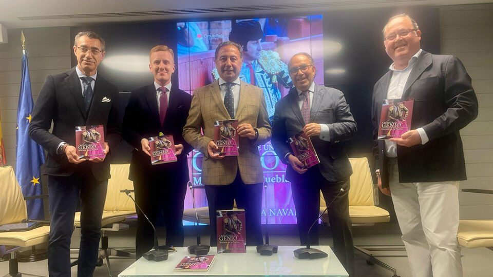 Utrera acoge la presentación del libro “Crónicas de un Genio, Morante de la Puebla” de Manuel Viera