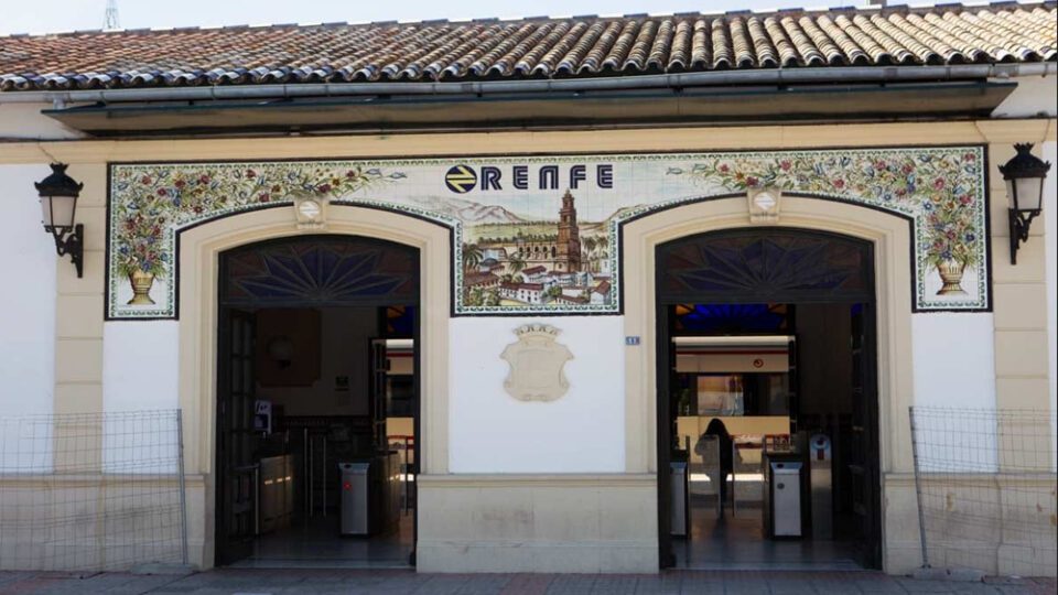 Obras en Renfe: El Ayuntamiento de Utrera insiste en completar los arreglos pendientes