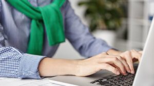 El paro baja en Utrera y Los Palacios y confirma la tendencia positiva del empleo en Sevilla