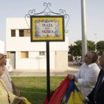 Los Palacios inaugura la Plaza de la Música y rinde homenaje a dos maestros locales