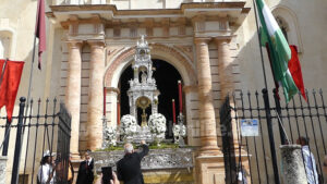 Celebrado el Corpus Christi de Utrera con la recuperación de la Virgen del Dulce Nombre