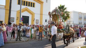 La hermandad del Rocío de Utrera ya marcha rumbo a la Blanca Paloma