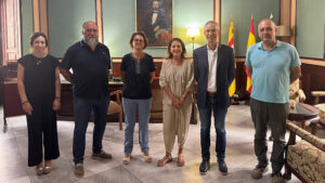 Autoridades de Ceuta visitan la sinagoga de Utrera para comprobar sus avances arqueológicos