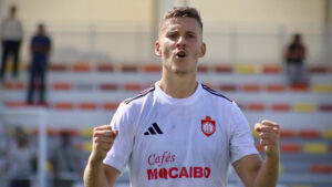 El C.D. Utrera suma sus primeros puntos al vencer 2-0 a la U.D. Tomares