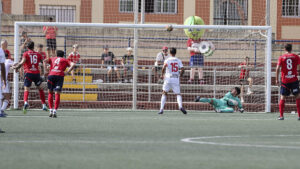 Nueva derrota del C.D. Utrera con dos goles en contra ante el Dos Hermanas C.F.