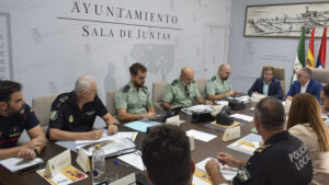 Francisco Toscano desgrana el plan de inversiones de 268 millones en la AP-4 en su visita a Los Palacios