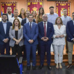 El presidente de la Junta de Andalucía visita el Ayuntamiento de Los Palacios y Villafranca