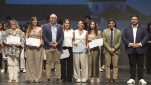 Los Palacios celebra un homenaje educativo a la excelencia académica y trayectoria docente