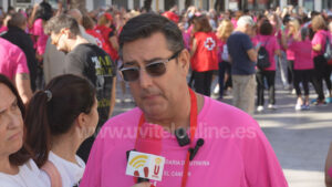 El PSOE de Utrera reitera sus críticas al “desmantelamiento” de la sanidad pública durante la IV Marcha contra el Cáncer de Mama