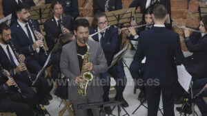 Manu Brazo clausura con brillantez las Jornadas de Perfeccionamiento Musical de la Asociación Álvarez Quintero