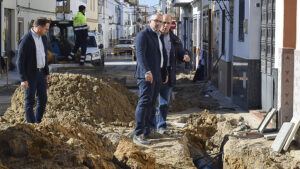 El Ayuntamiento de Los Palacios ejecuta una nueva fase de mejora en la calle Rafael Alberti