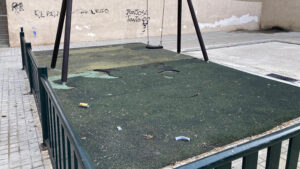 El PSOE de Utrera reclama mejoras en el mantenimiento de los parques infantiles de la ciudad