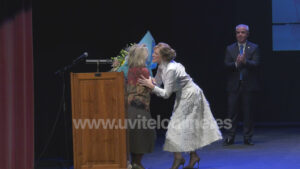La Peña ‘Curro de Utrera’ reconoce la trayectoria de Cristina Heeren en su XLI Festival del Mostachón