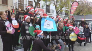 La IX San Silvestre Utrerana despidió el 2025 aunando deporte y concurso de disfraces
