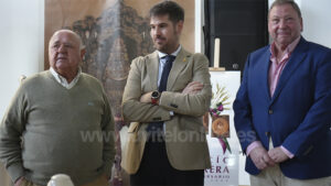 La Hermandad del Rocío de Utrera homenajea a sus hermanos fundadores por su 40 aniversario