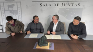 El Ayuntamiento de Los Palacios renueva los convenios anuales de colaboración para reforzar la guardería rural