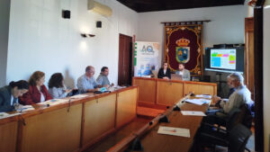 ADELQUIVIR presenta sus nuevas bases reguladoras de ayudas LEADER ante empresarios y emprendedores en El Coronil