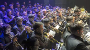 La Orquesta ‘Artis et Culturae’ de Utrera brilla en el Gran Teatro Falla con ‘Pasión y Fe’