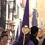 El Ayuntamiento inicia el reparto de tickets para las sillas de la Plaza de Gibaxa con motivo de la Semana Santa